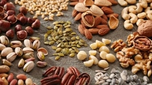 Nuts which helps to prevent acne